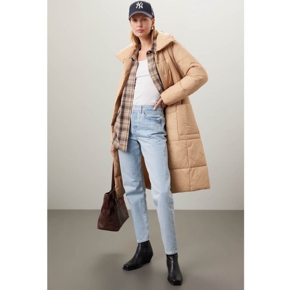 ELLEN TRACY | NWT Vegan Down Pillow Puffer Coat in Classic Camel, Size Medium - Picture 3 of 12